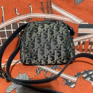 CHRISTIAN DIOR ❤️🌟1960s VINTAGE OBLIQUE CROSSBODY BAG⭐️